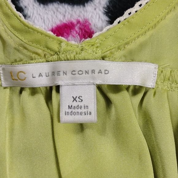 LC Lauren Conrad 🌟 4 For $15 Lime Green Tank Top - Picture 11 of 11